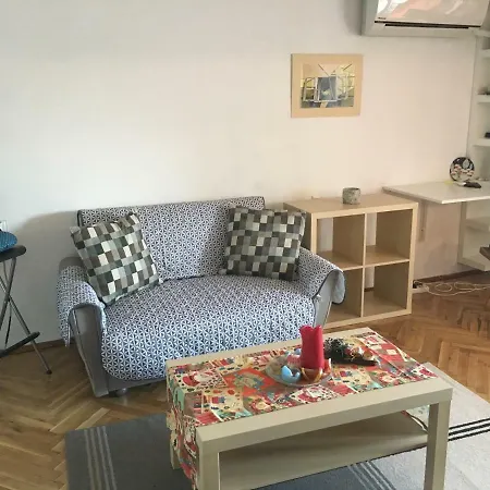 Апартаменты Bulhotel La Boheme Rooftop With Terrace